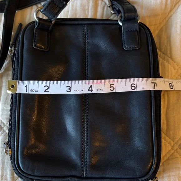 FOSSIL Black Leather Crossbody Bag - Picture 7 of 9